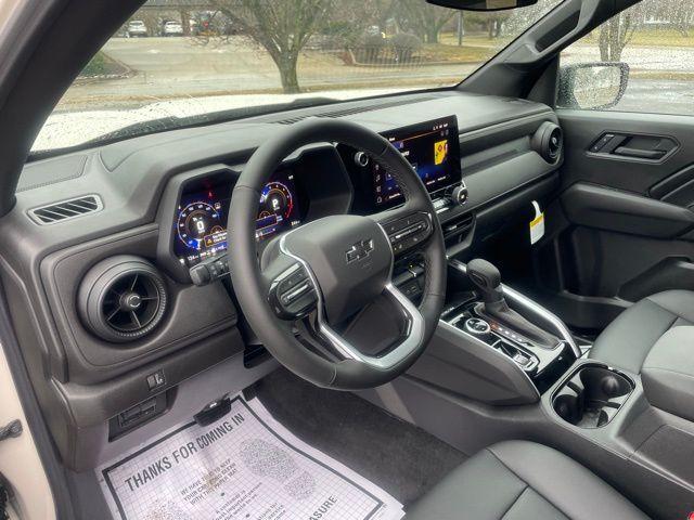 2026 Chevrolet Colorado Trail Boss - Photo 11