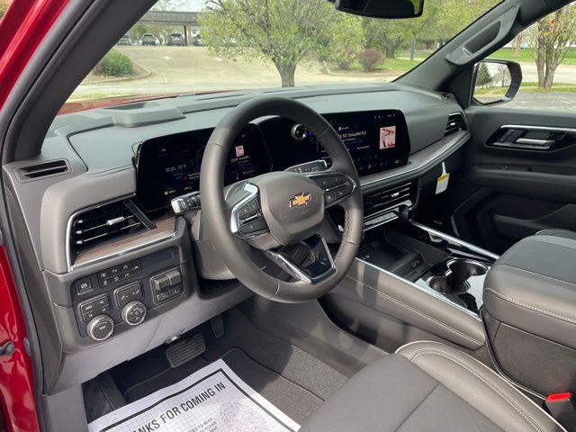 2026 Chevrolet Suburban Premier - Photo 13