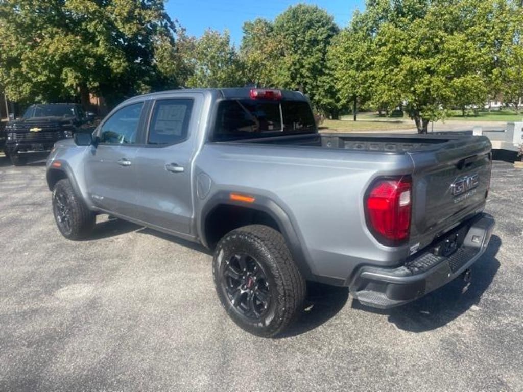 New 2025 GMC Canyon Elevation Truck