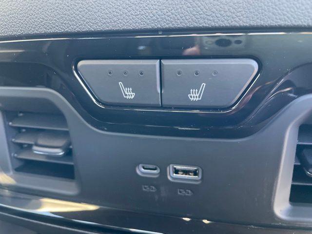 2026 GMC Sierra 1500 AT4X - Photo 42