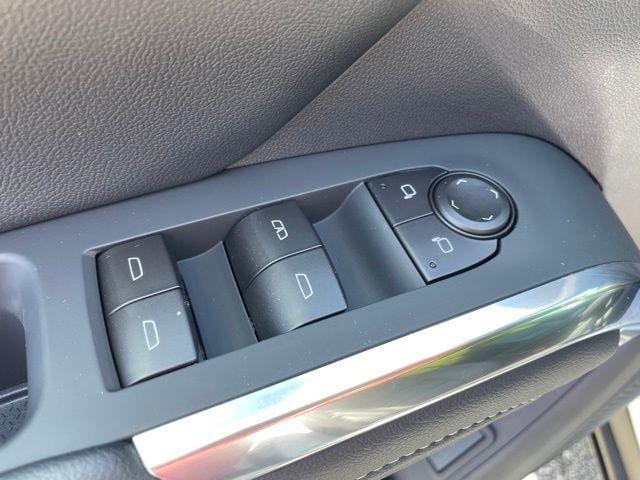 2026 Chevrolet Traverse LT - Photo 10