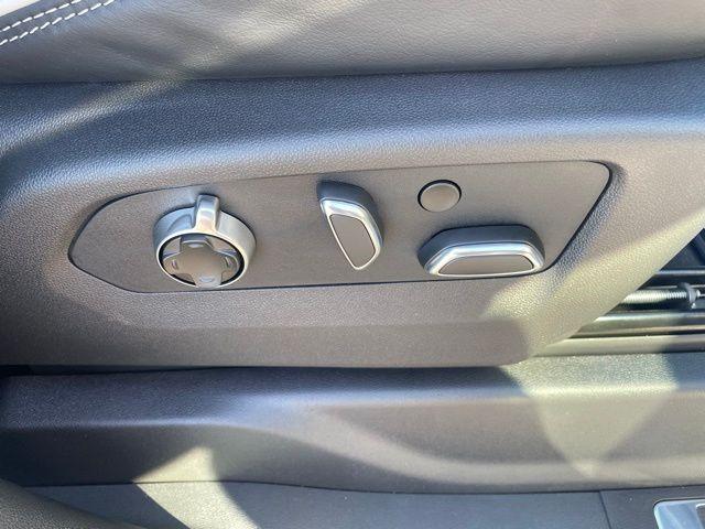 2026 GMC Sierra 1500 AT4X - Photo 38