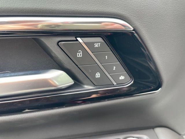 2026 Chevrolet Suburban Premier - Photo 12