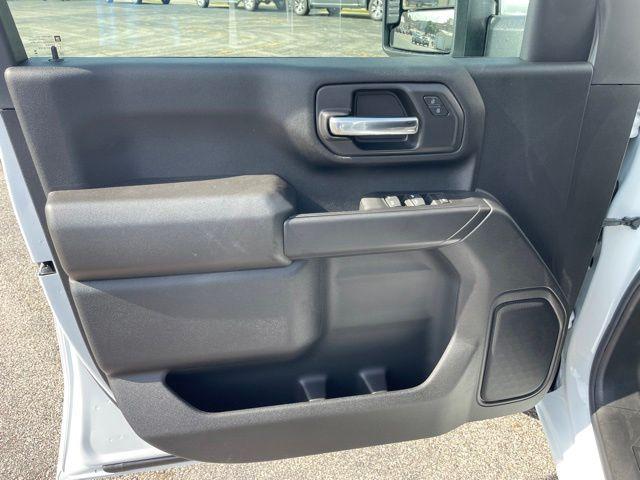 2026 GMC Sierra 2500HD Pro - Photo 8
