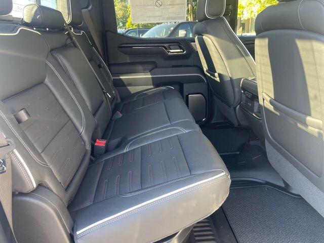 2026 GMC Sierra 1500 AT4X - Photo 39