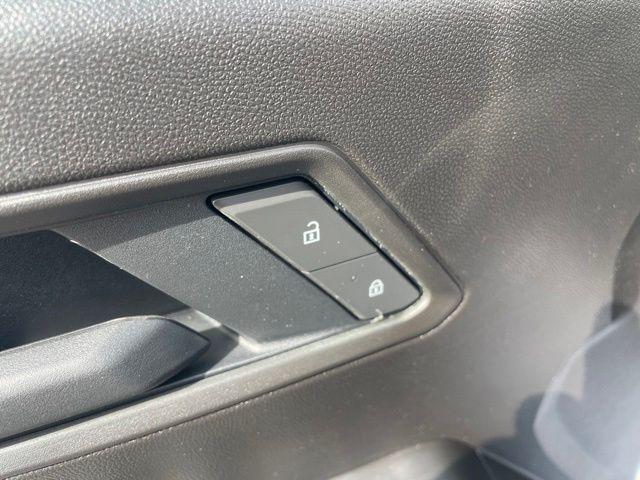 2026 Chevrolet Colorado Work Truck - Photo 11
