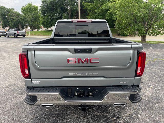 2026 GMC Sierra 1500 SLT - Photo 6
