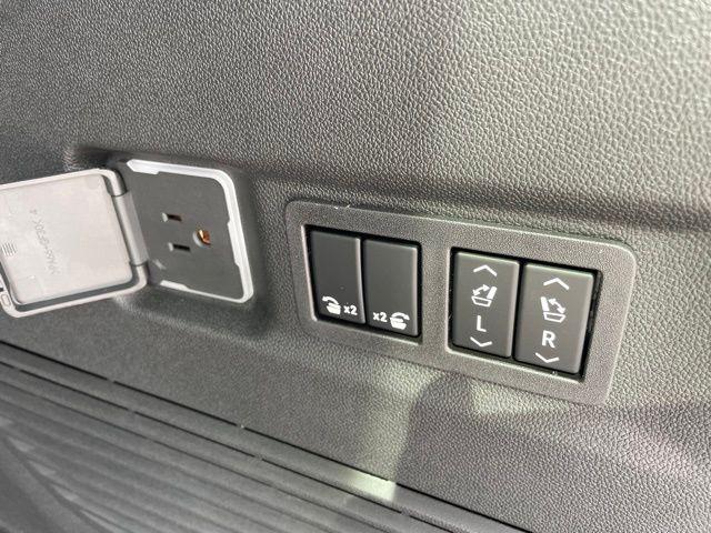 2026 Chevrolet Suburban Premier - Photo 45