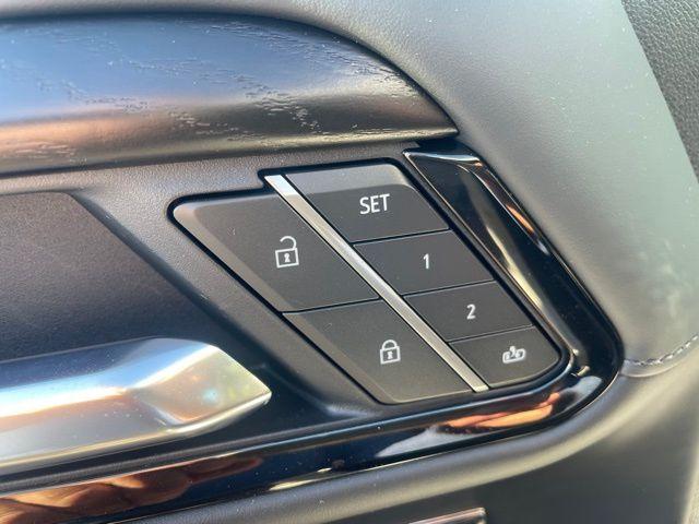 2026 GMC Sierra 1500 AT4X - Photo 11