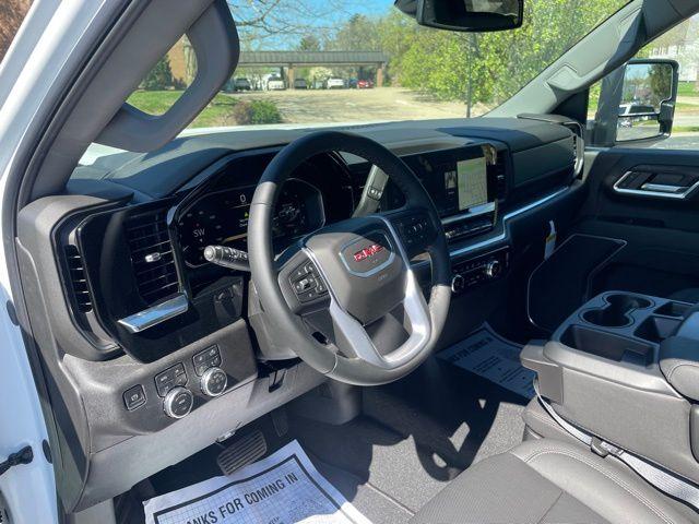 2026 GMC Sierra 2500HD SLT - Photo 12