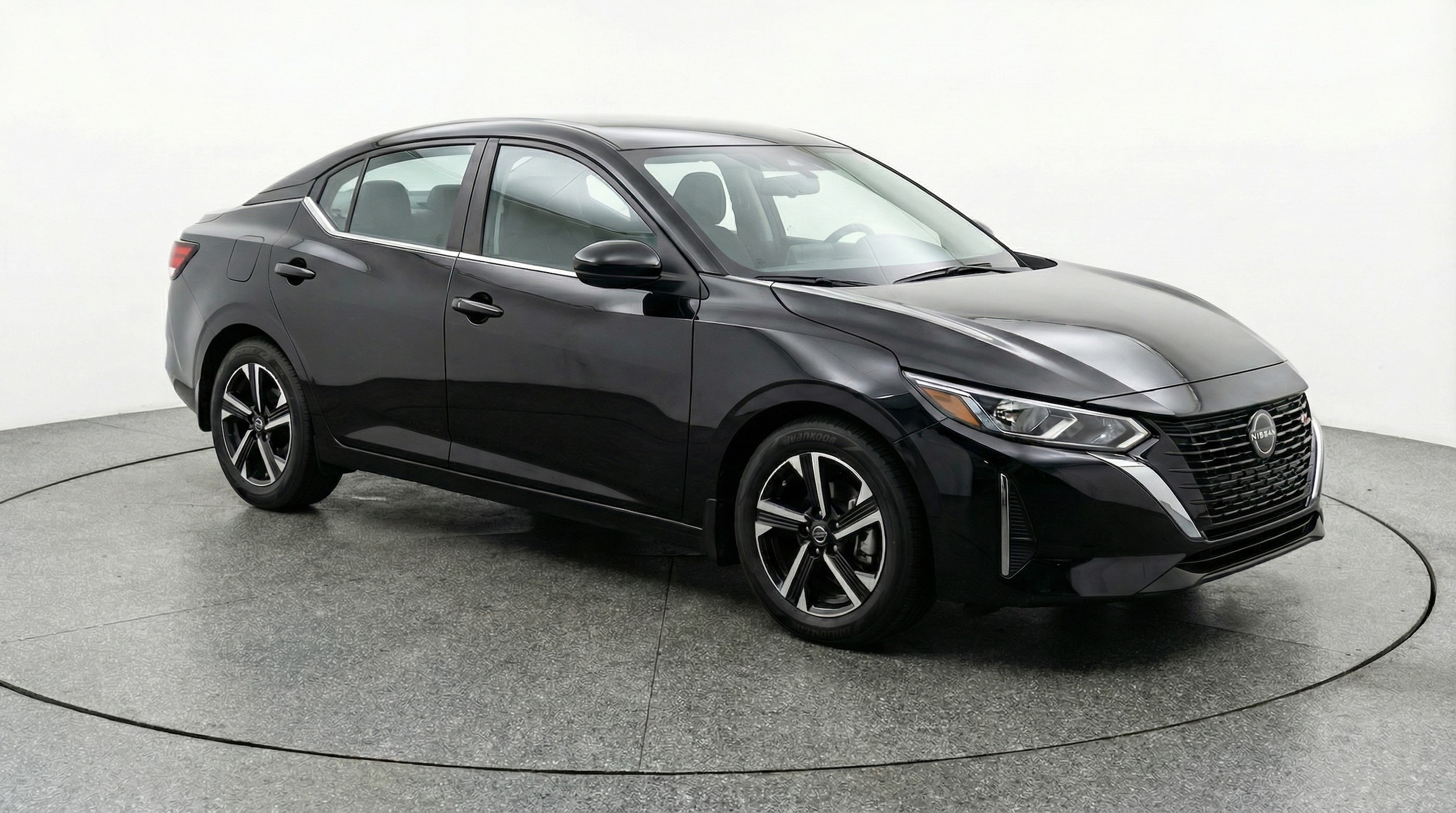 Thumbnail: 2025 Nissan Sentra - 1