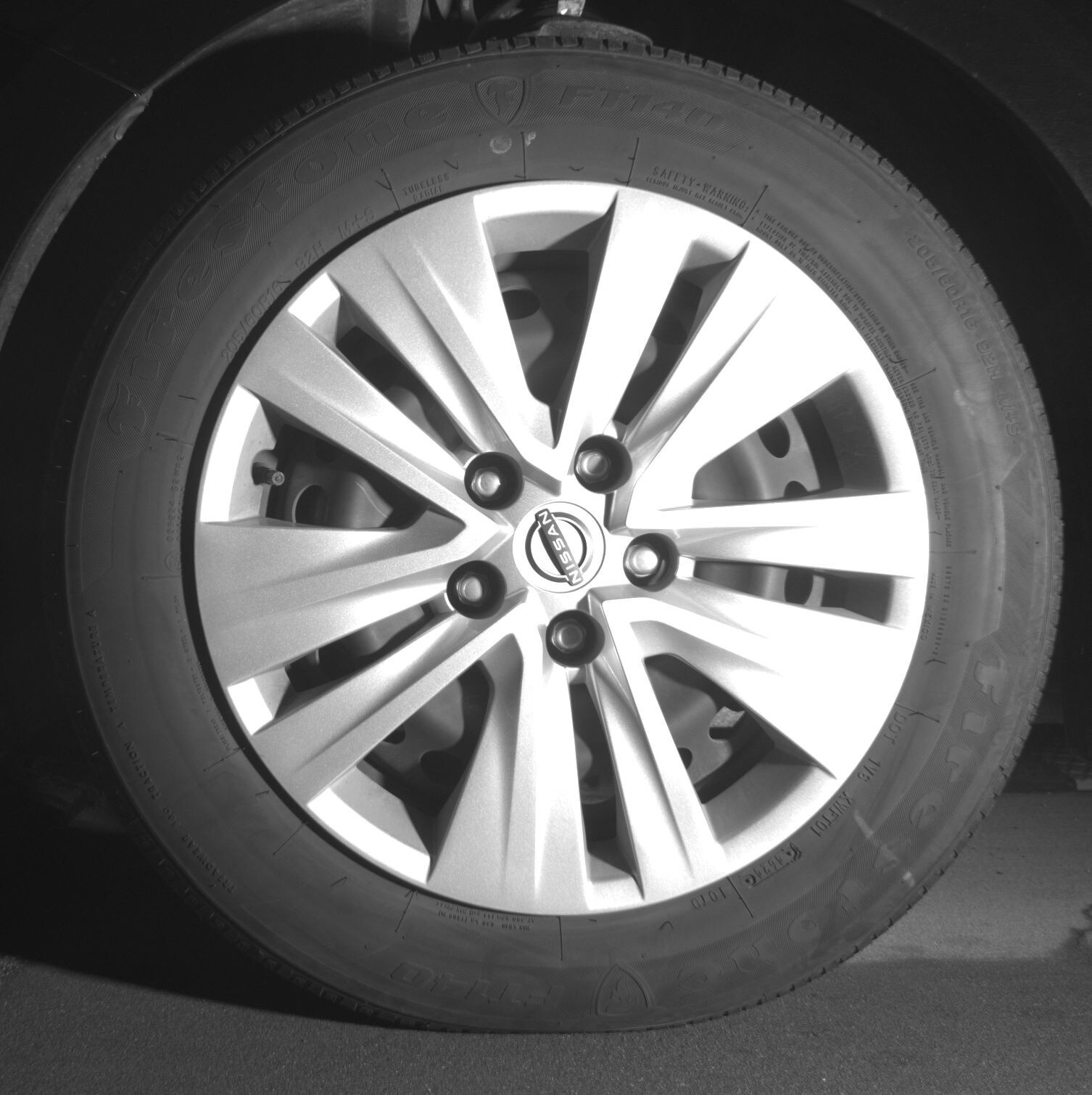 Thumbnail: 2025 Nissan Sentra - 9