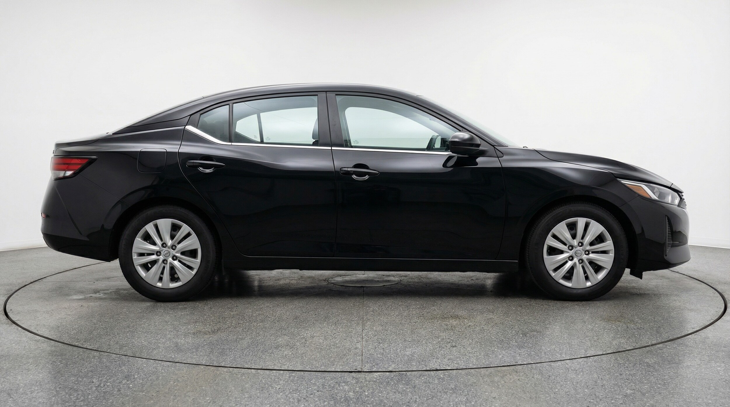 Thumbnail: 2025 Nissan Sentra - 8