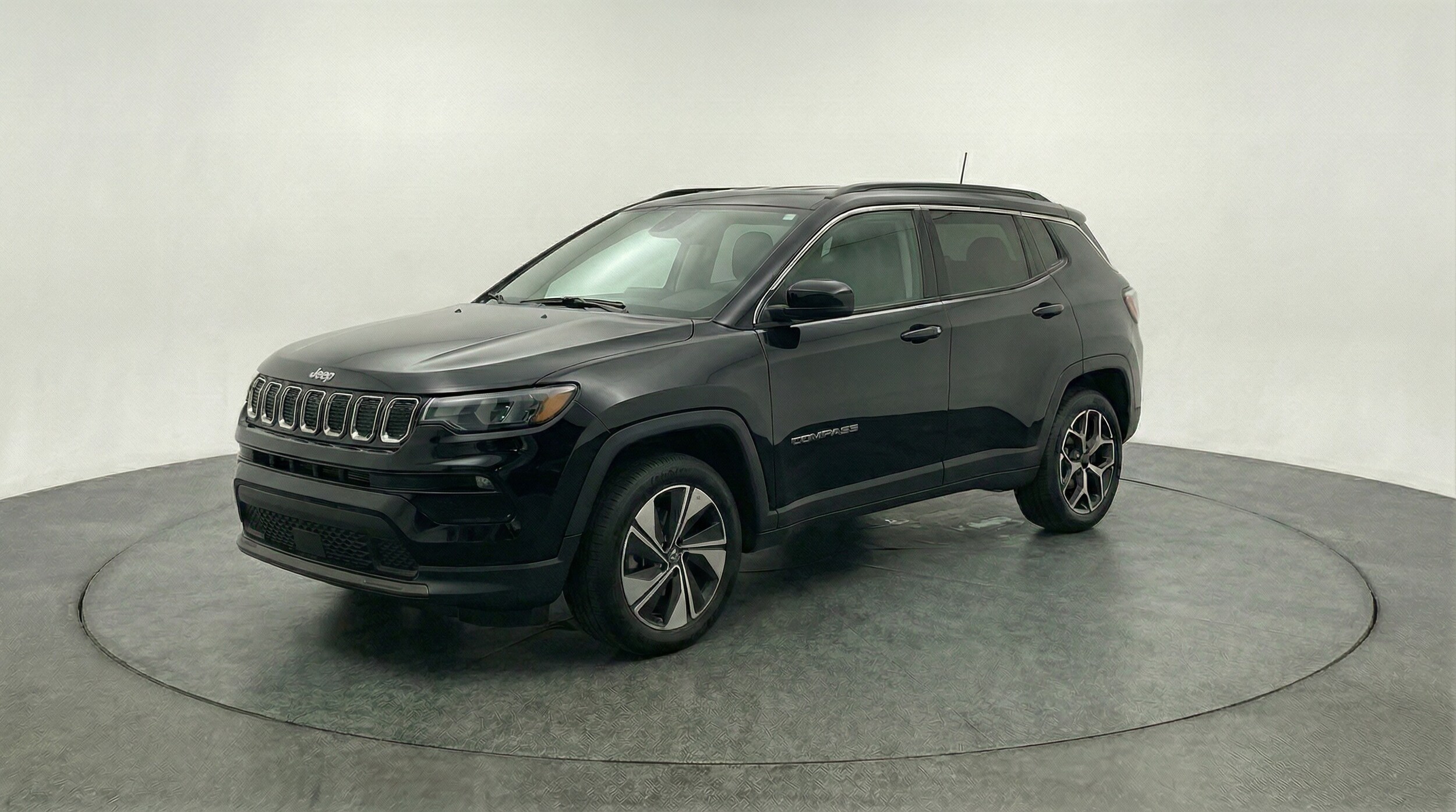 Thumbnail: 2025 Jeep Compass - 3
