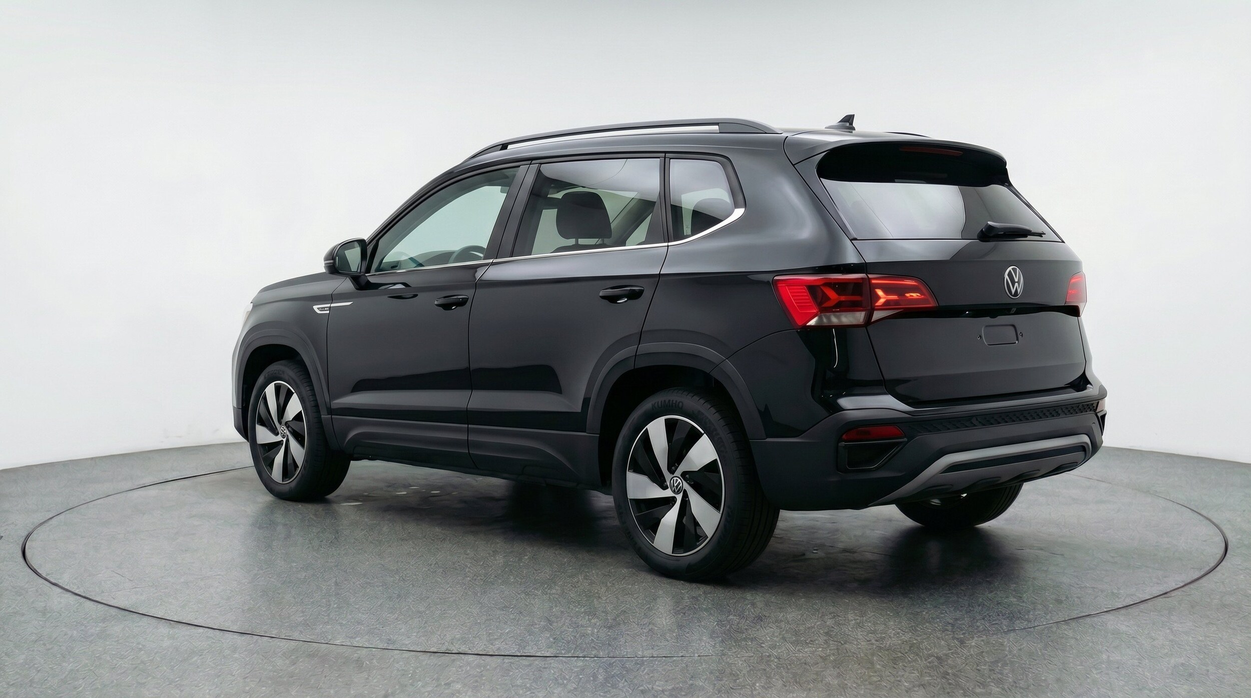 Thumbnail: 2026 Volkswagen Taos - 6