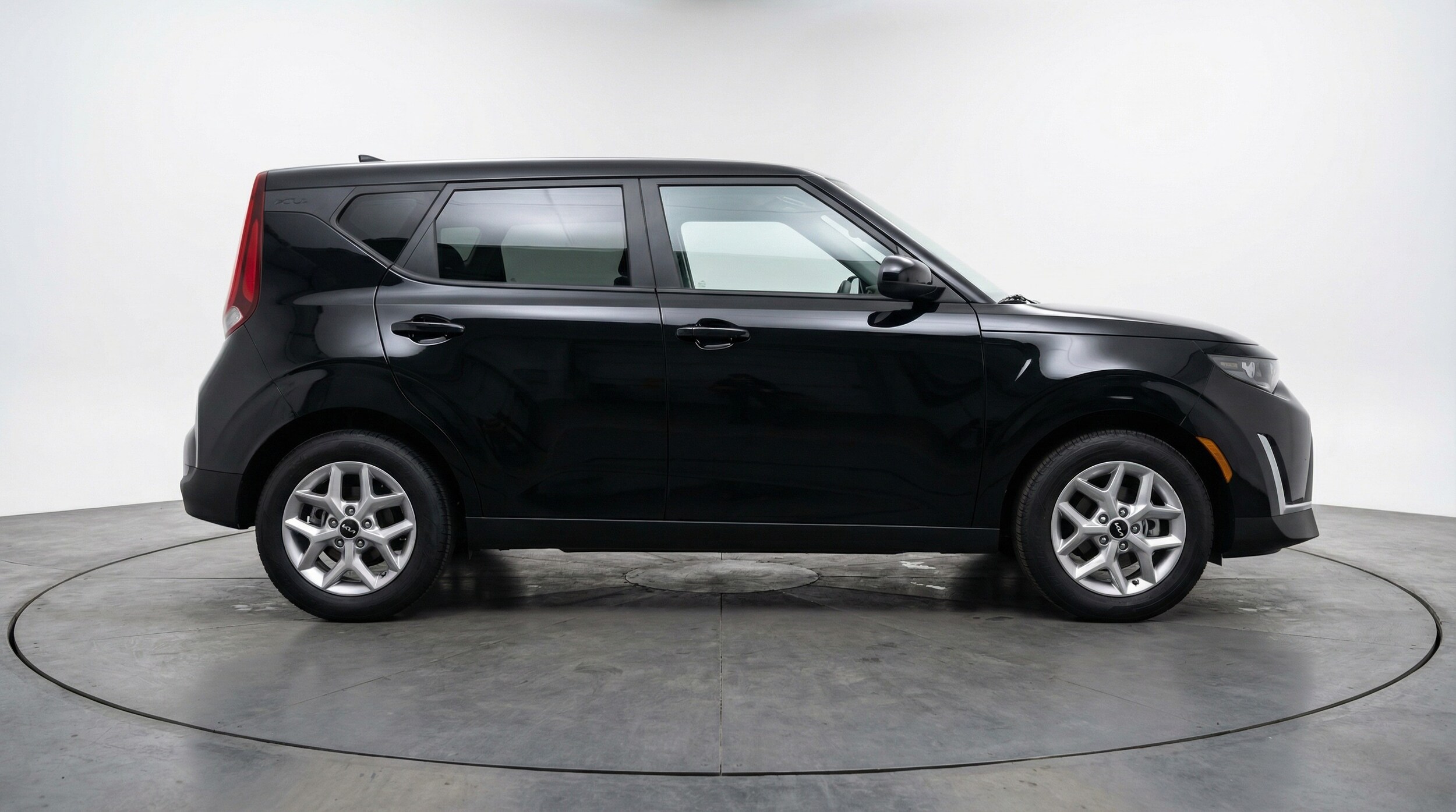 Thumbnail: 2025 Kia Soul - 8