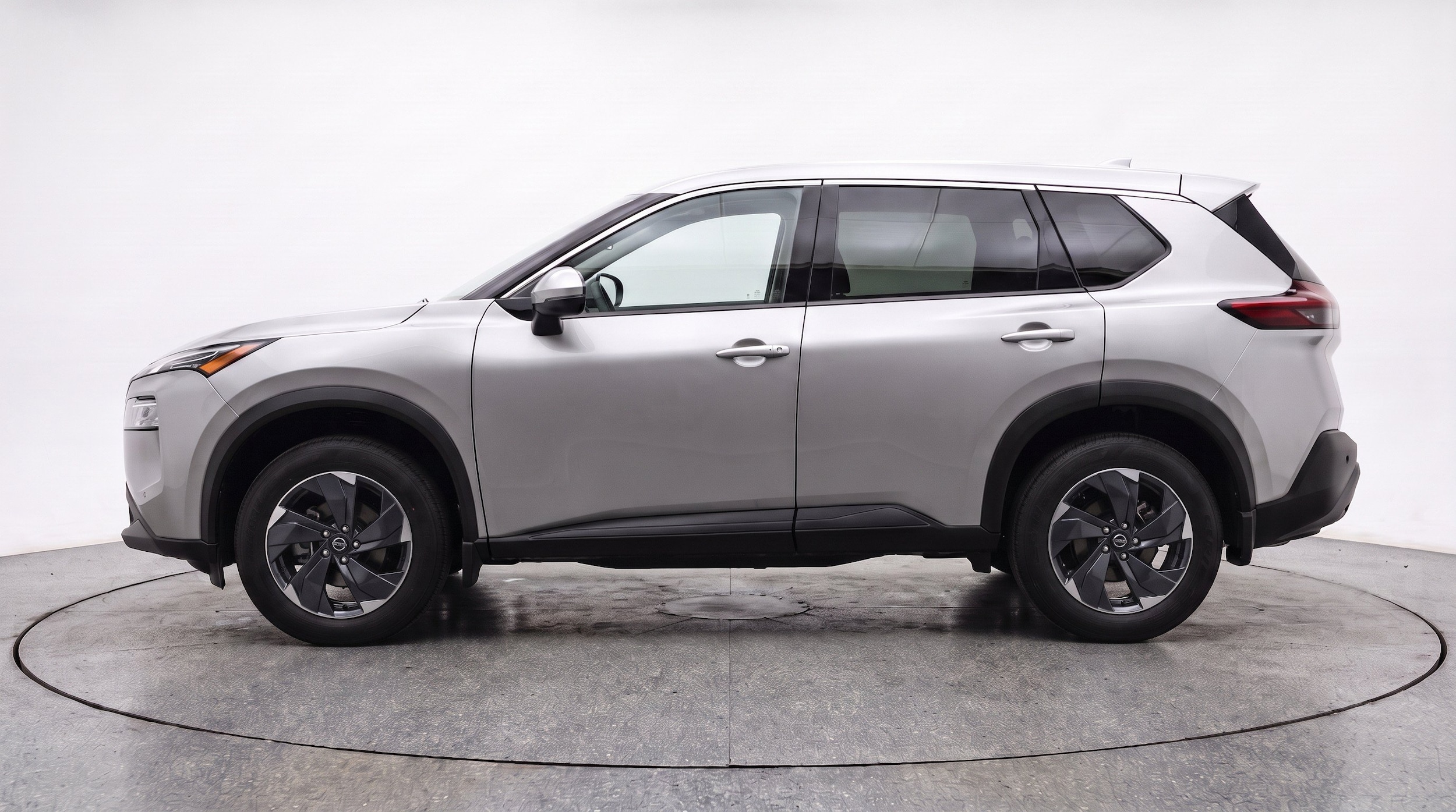 Thumbnail: 2025 Nissan Rogue - 5
