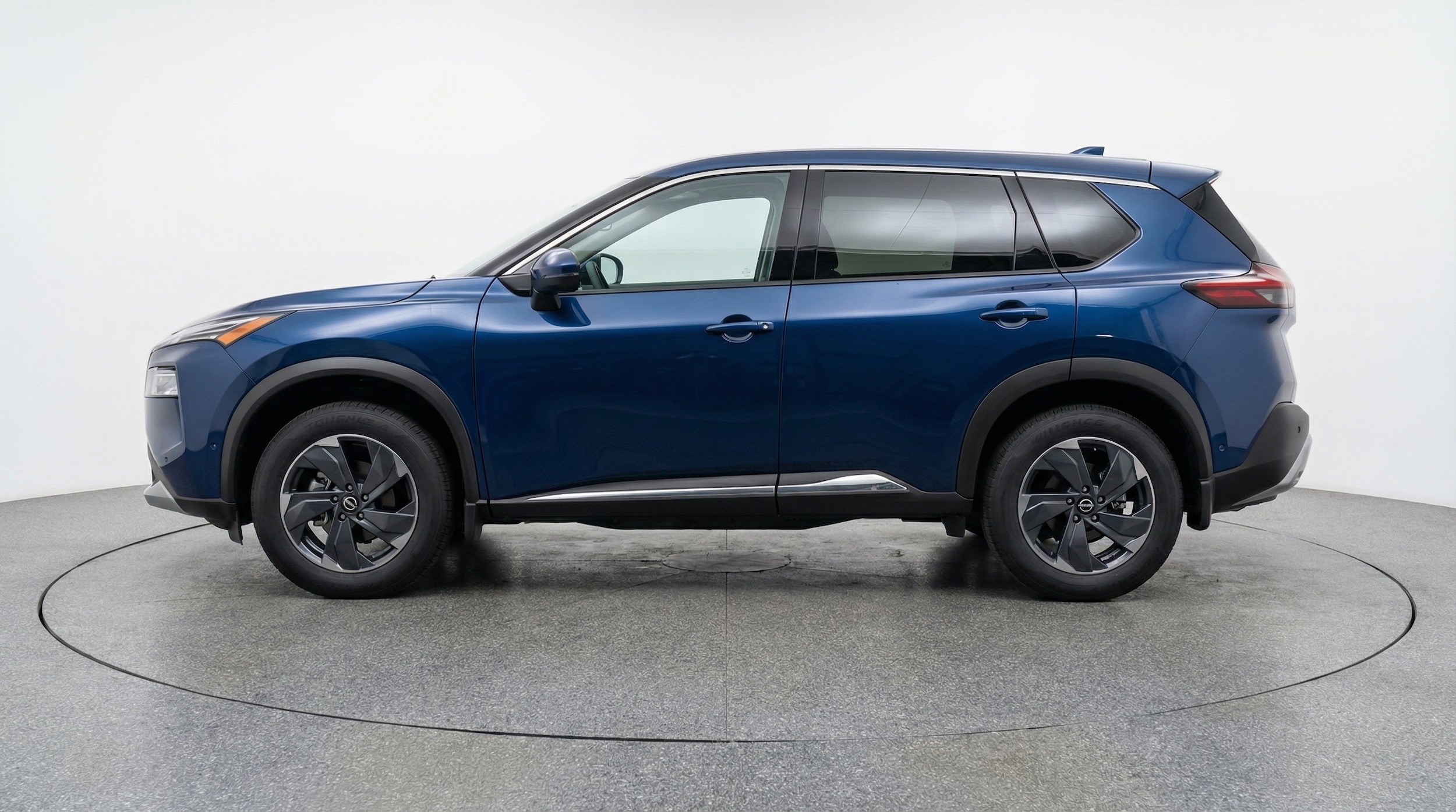 Thumbnail: 2025 Nissan Rogue - 4