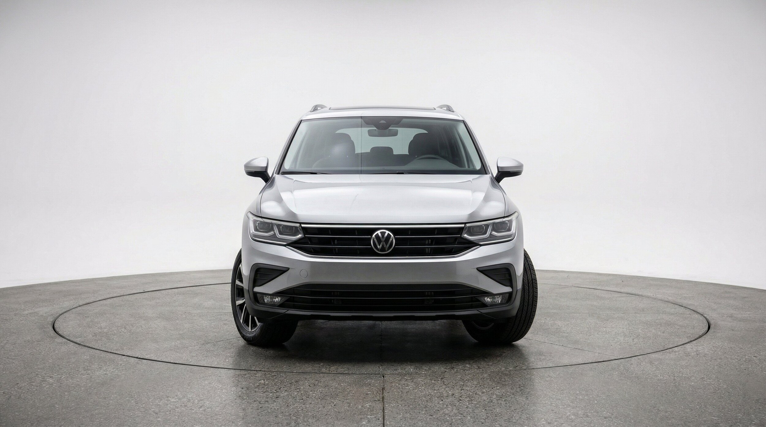 Thumbnail: 2026 Volkswagen Tiguan - 2