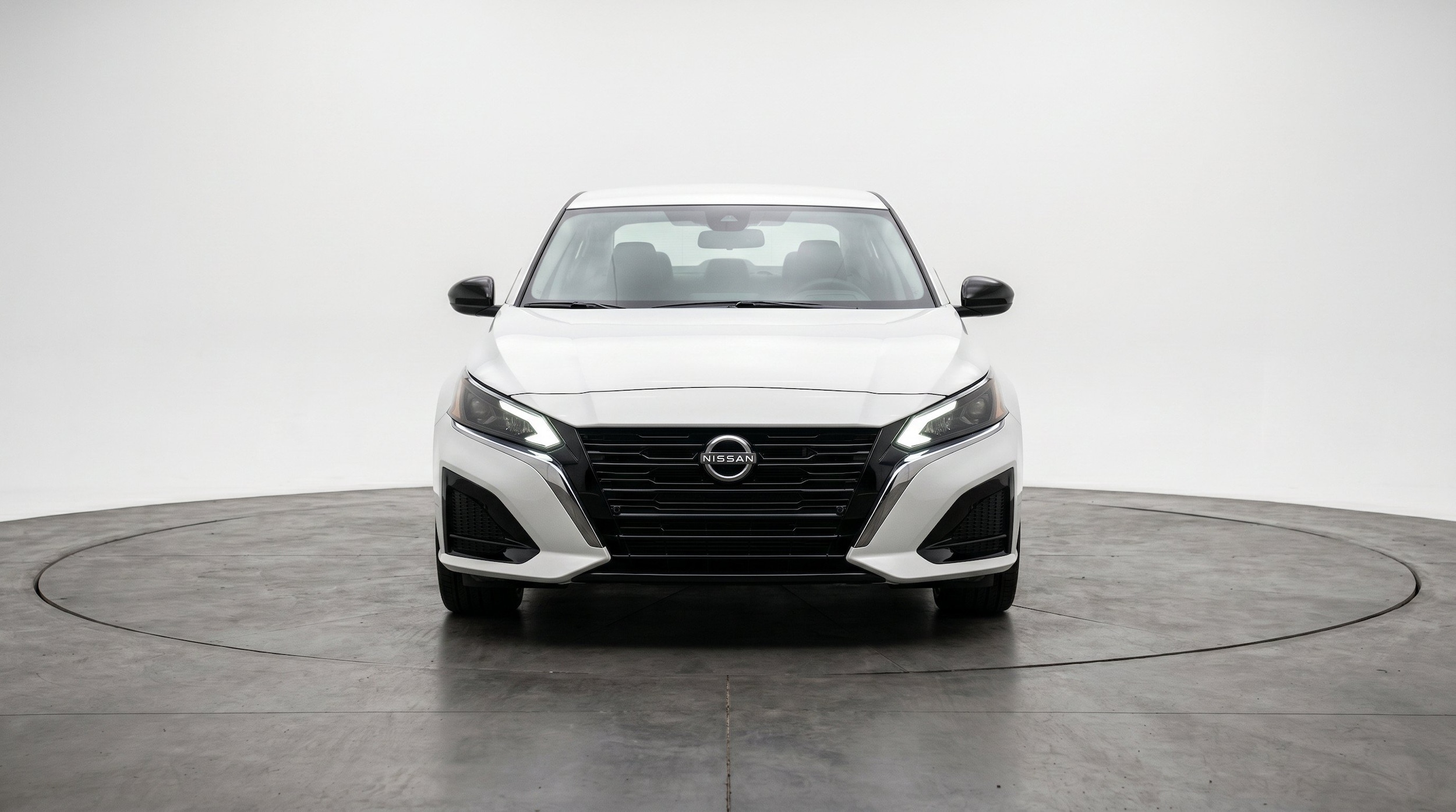Thumbnail: 2025 Nissan Altima - 2