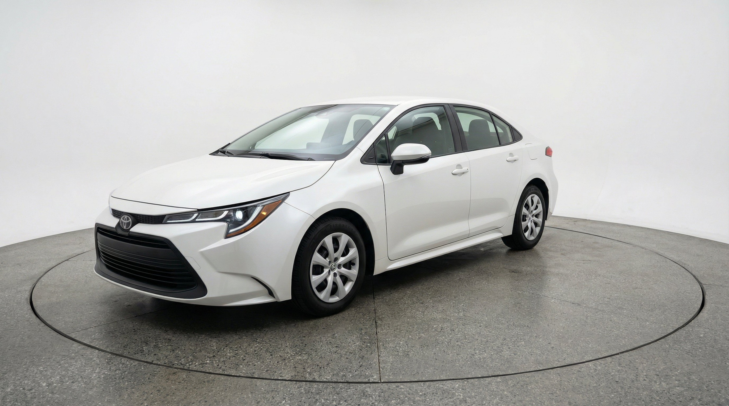 Thumbnail: 2025 Toyota Corolla - 3