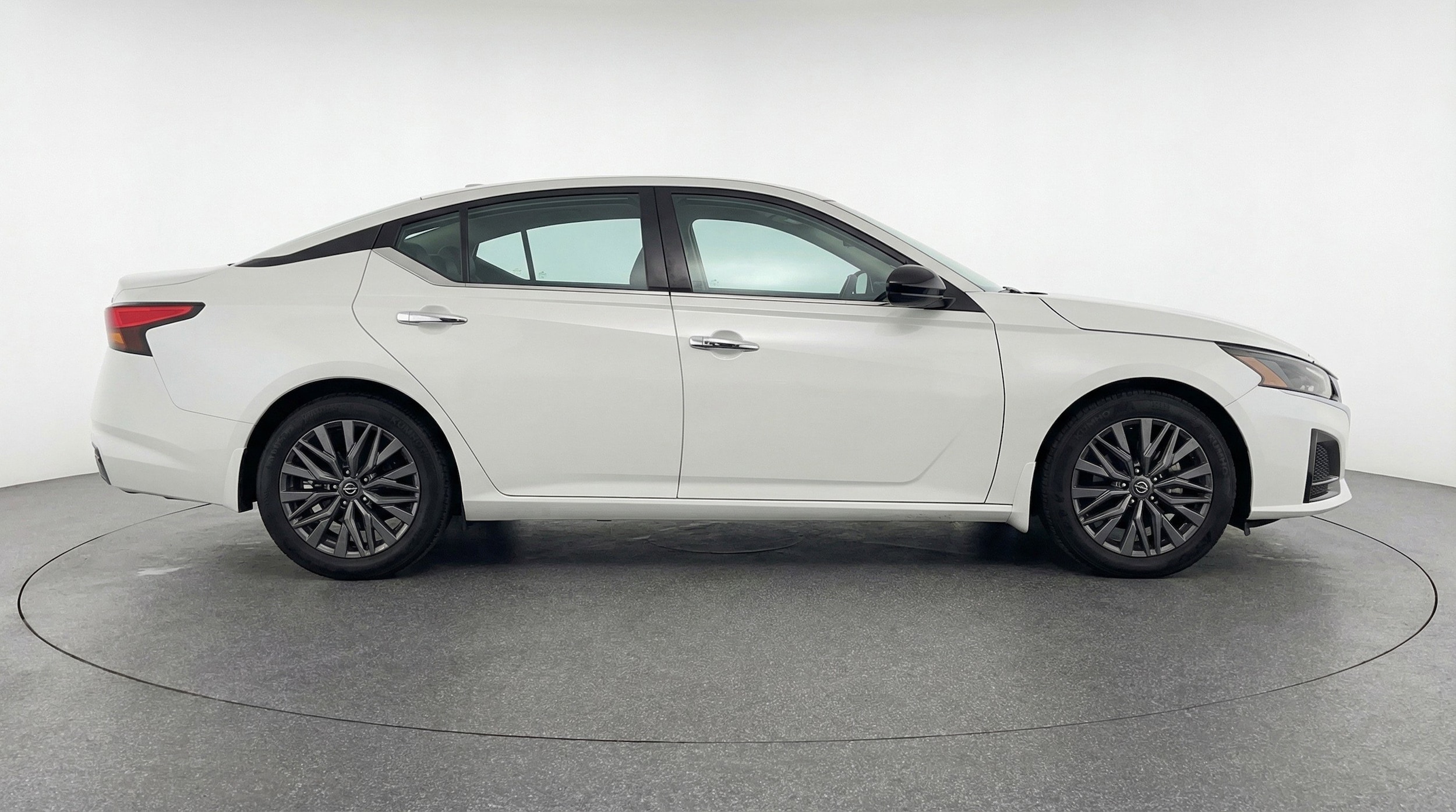 Thumbnail: 2025 Nissan Altima - 11