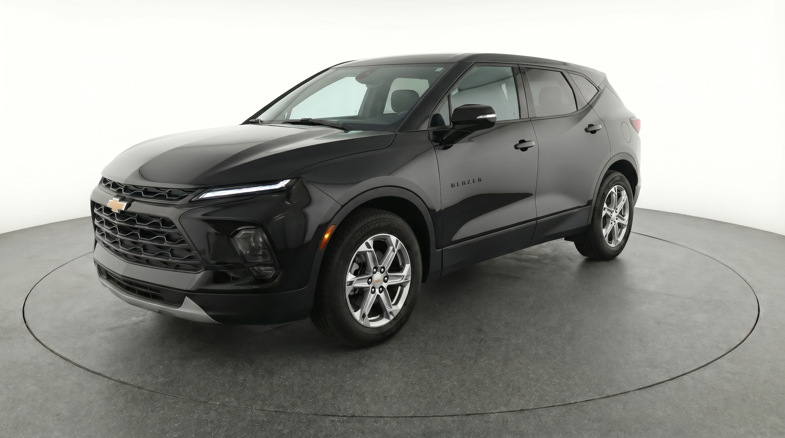 Thumbnail: 2025 Chevrolet Blazer - 3