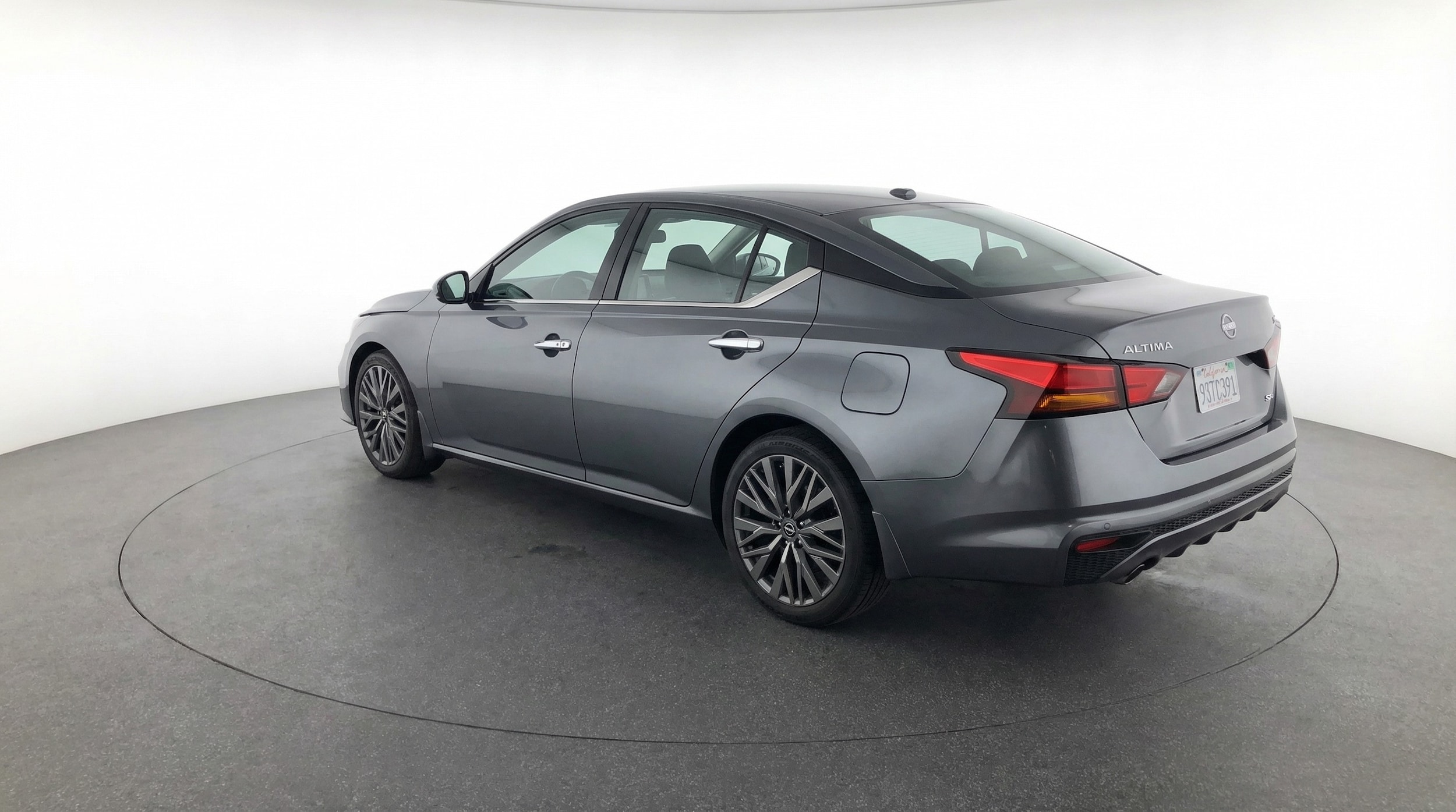 Thumbnail: 2025 Nissan Altima - 5