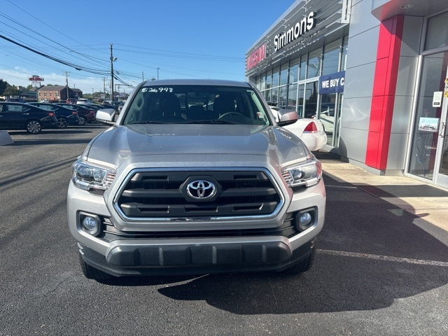 Used 2017 Toyota Tacoma SR5 with VIN 5TFAZ5CNXHX029507 for sale in Mount Airy, NC