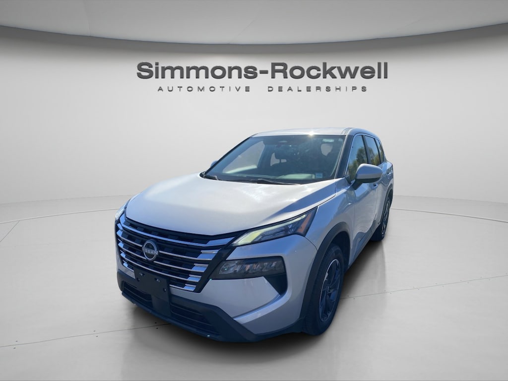 Used 2024 Nissan Rogue SV AWD SV