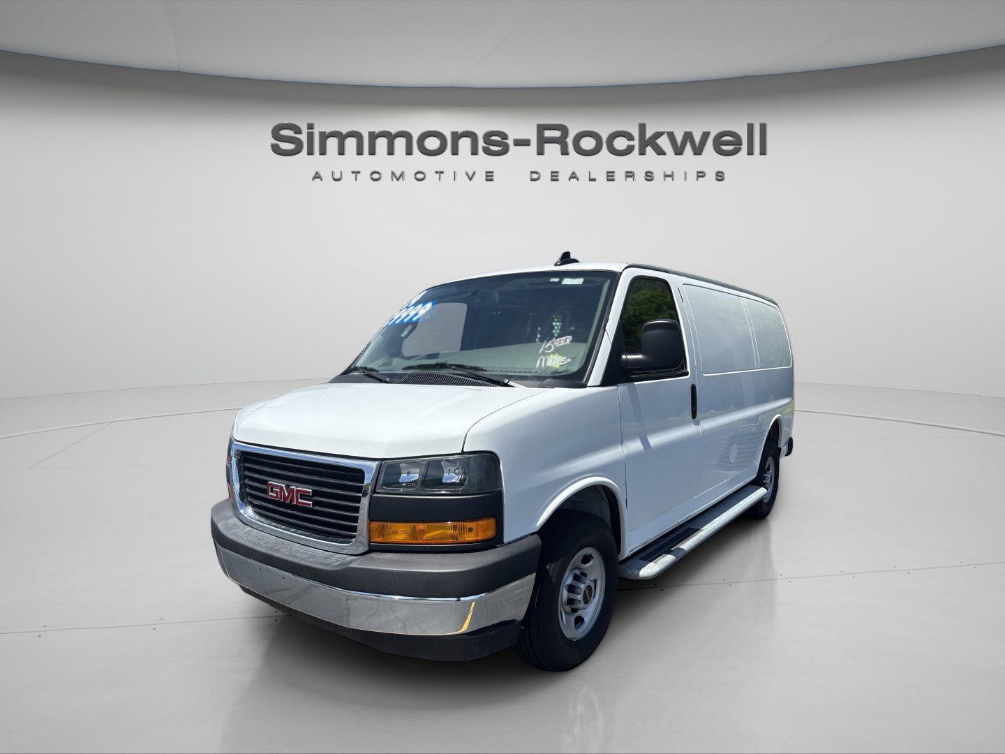 2024 GMC Savana 2500's photo