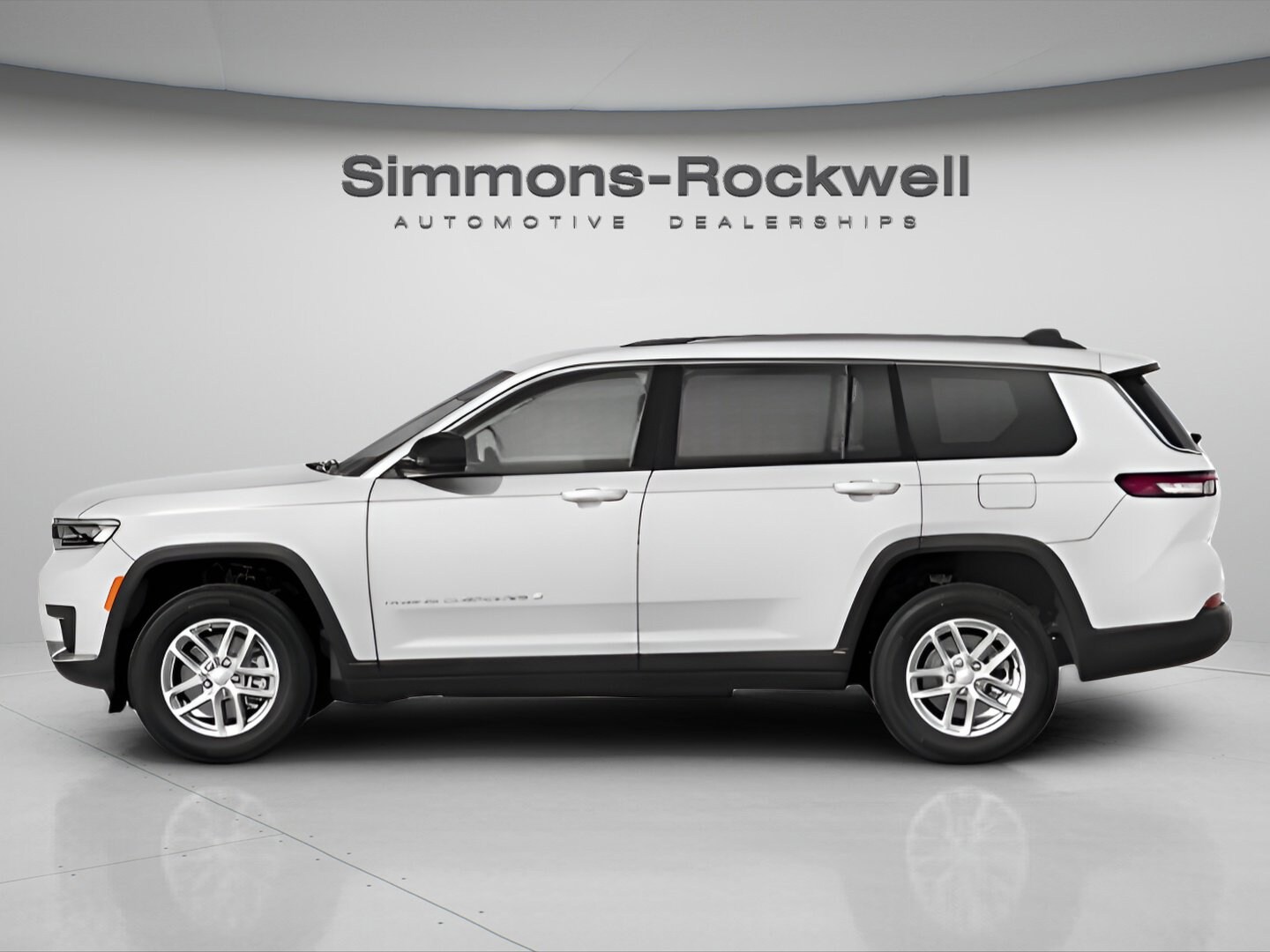 2024 Jeep Grand Cherokee Altitude photo 3