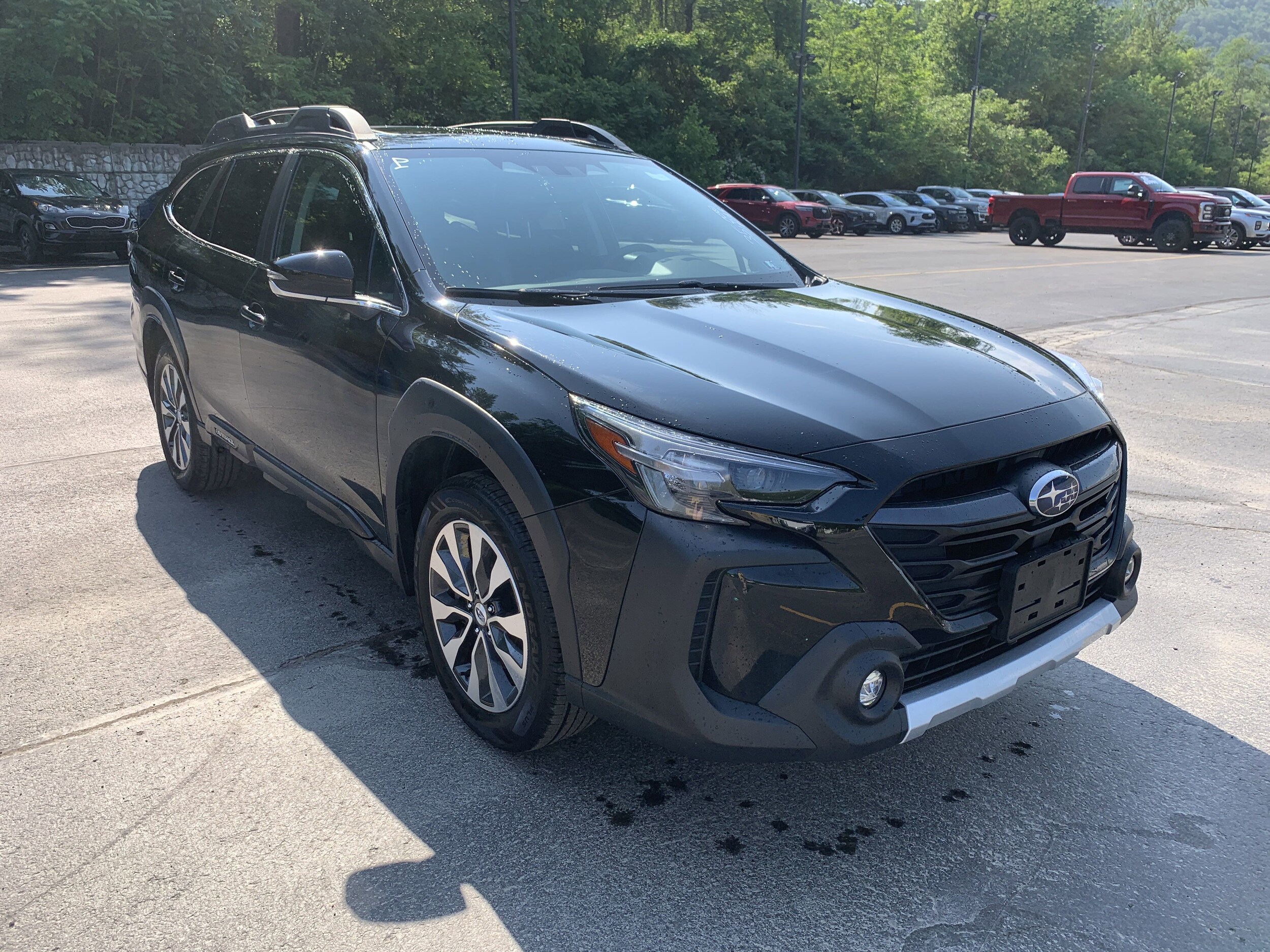 2024 Subaru Outback Limited XT photo 3