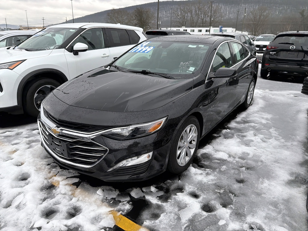 Used 2024 Chevrolet Malibu LT Sedan