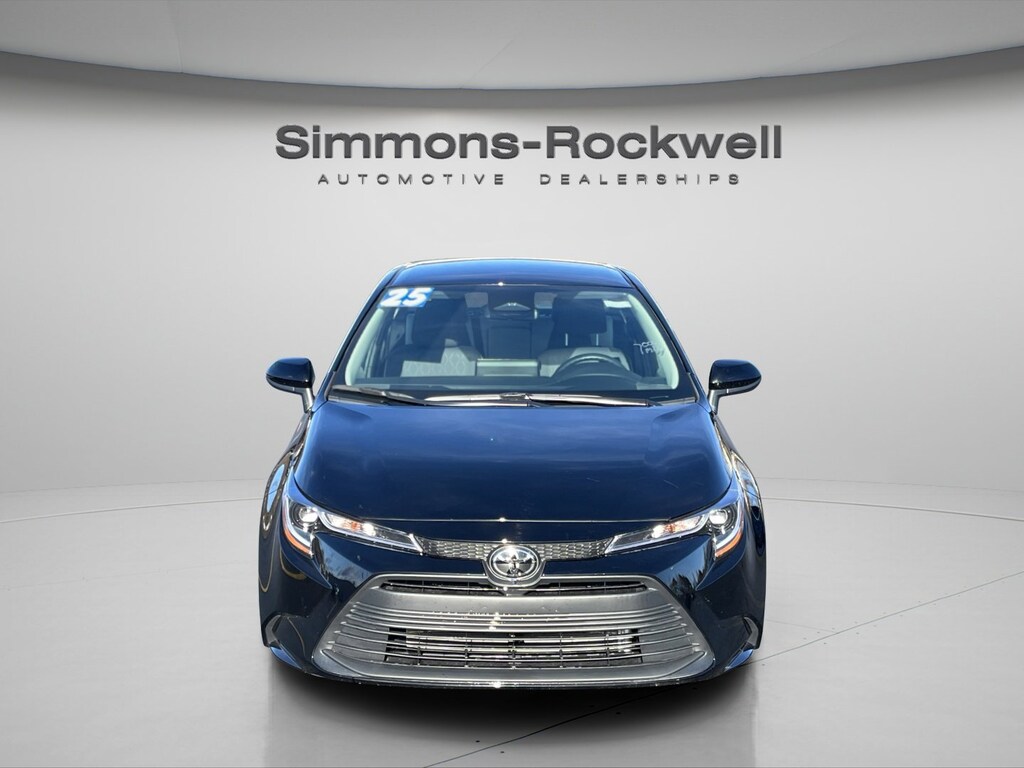 Used 2025 Toyota Corolla LE LE CVT