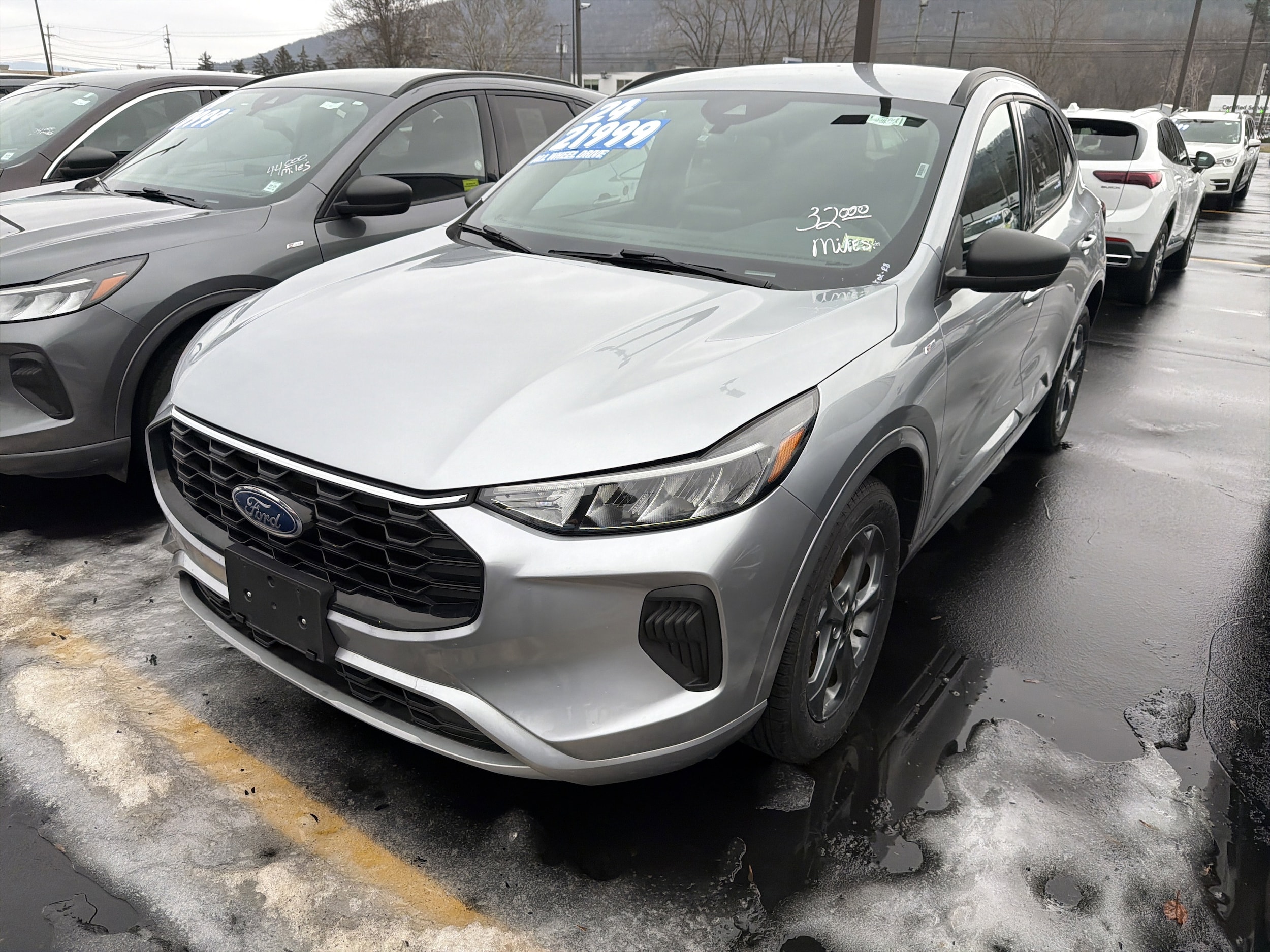 2024 Ford Escape ST-Line