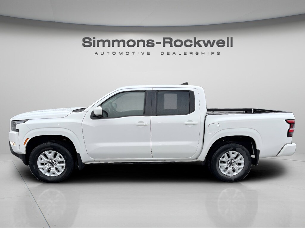 Certified 2022 Nissan Frontier SV Crew Cab 4x4 SV Auto