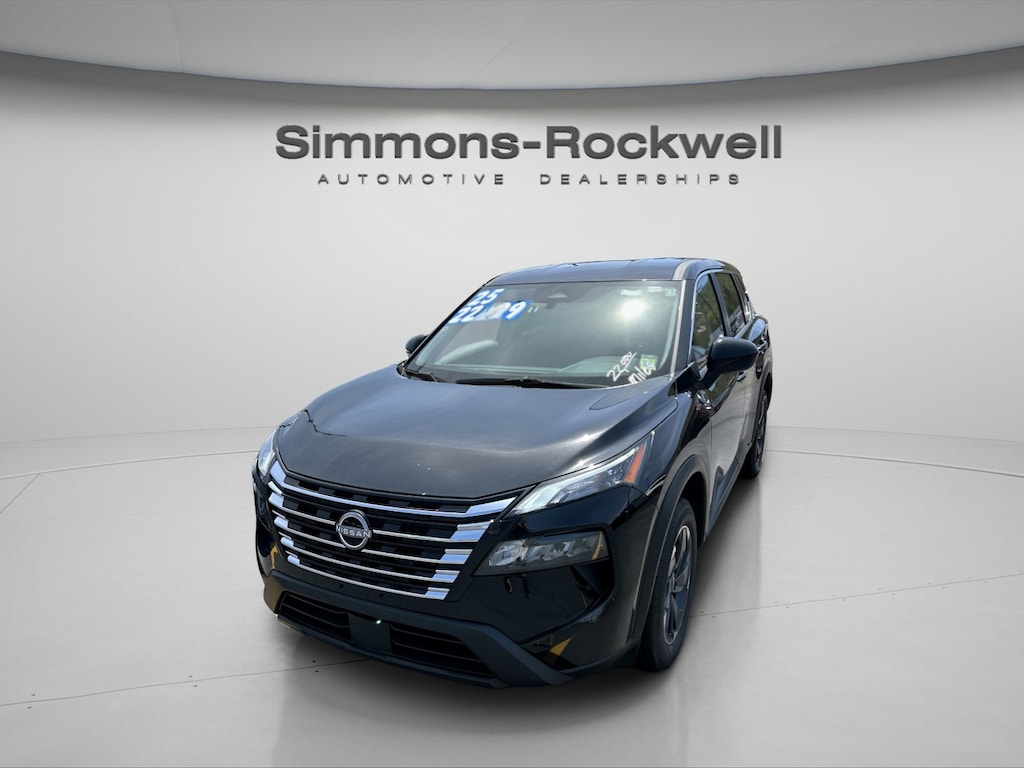 Used 2025 Nissan Rogue SV AWD SV