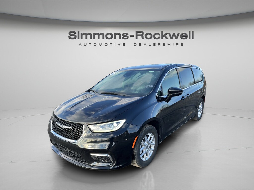 Used 2024 Chrysler Pacifica Touring L Touring L FWD