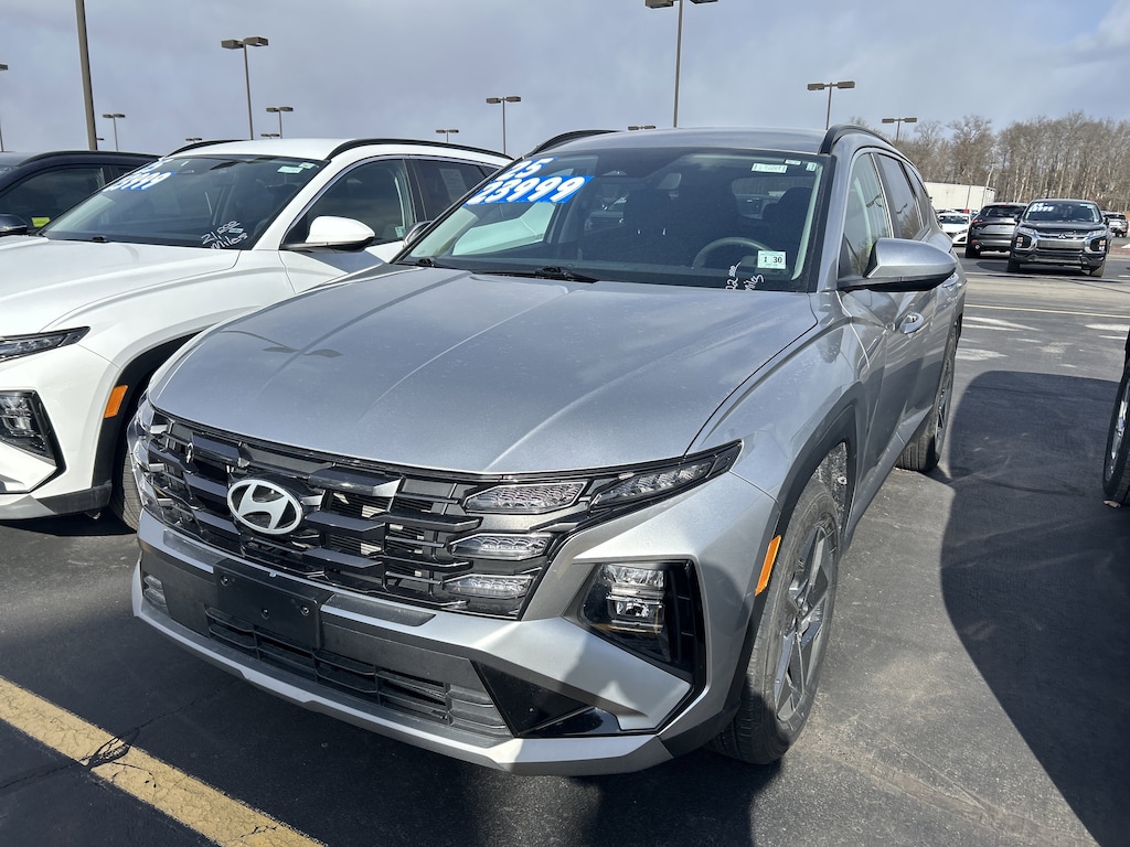Used 2025 Hyundai Tucson SEL SEL AWD