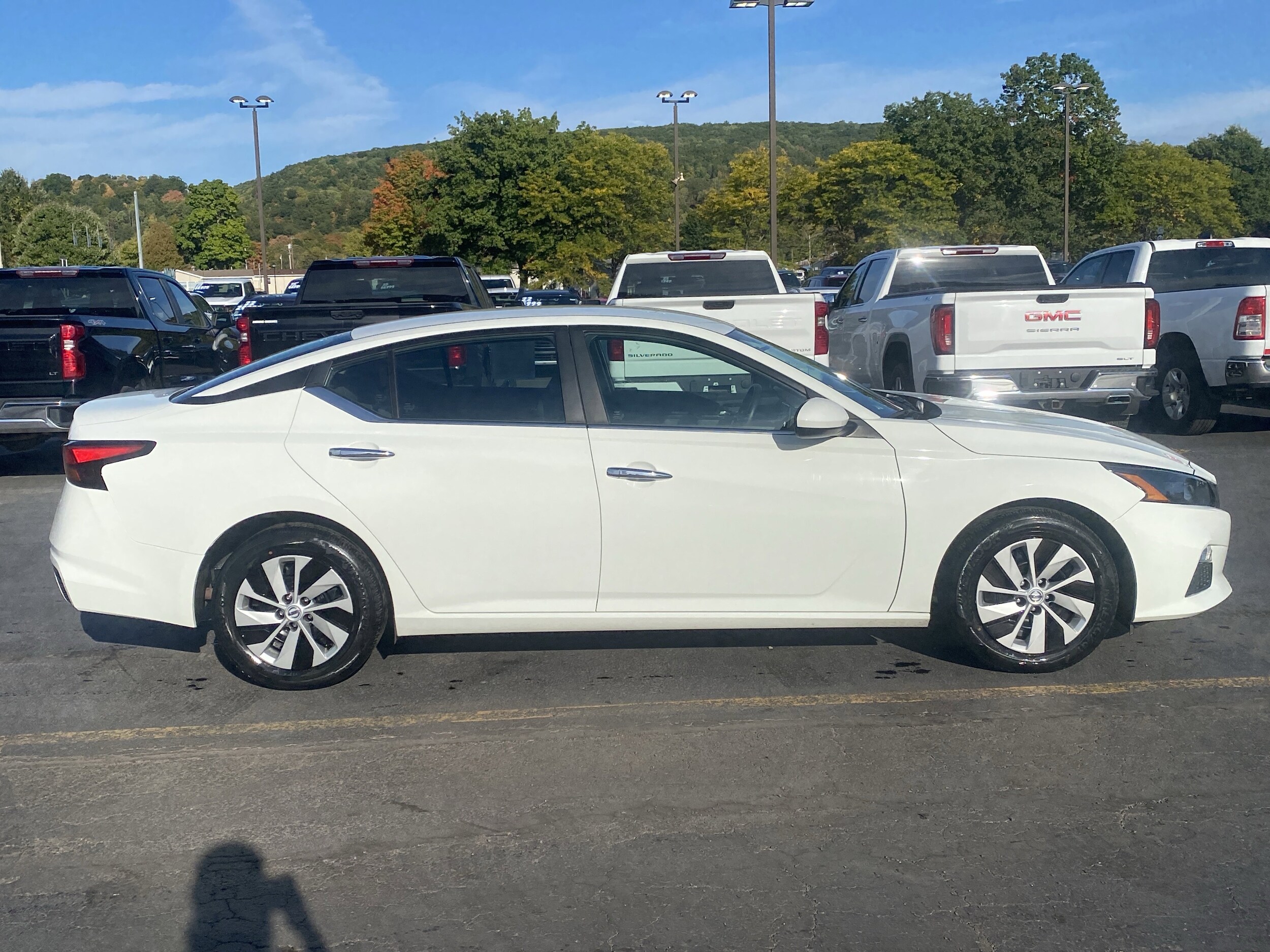 2022 Nissan Altima 2.5 S photo 4