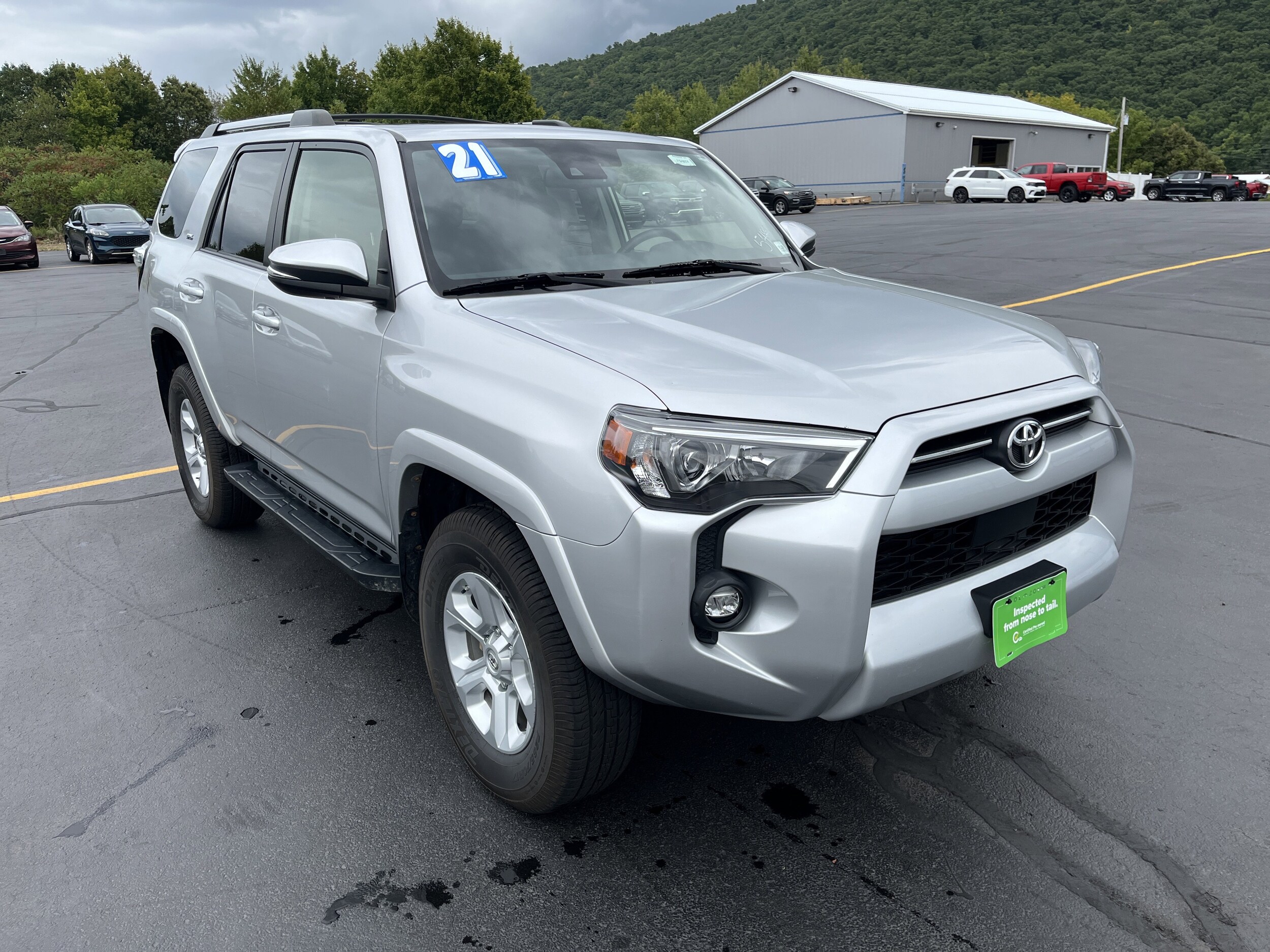 2021 Toyota 4Runner SR5 Premium photo 3