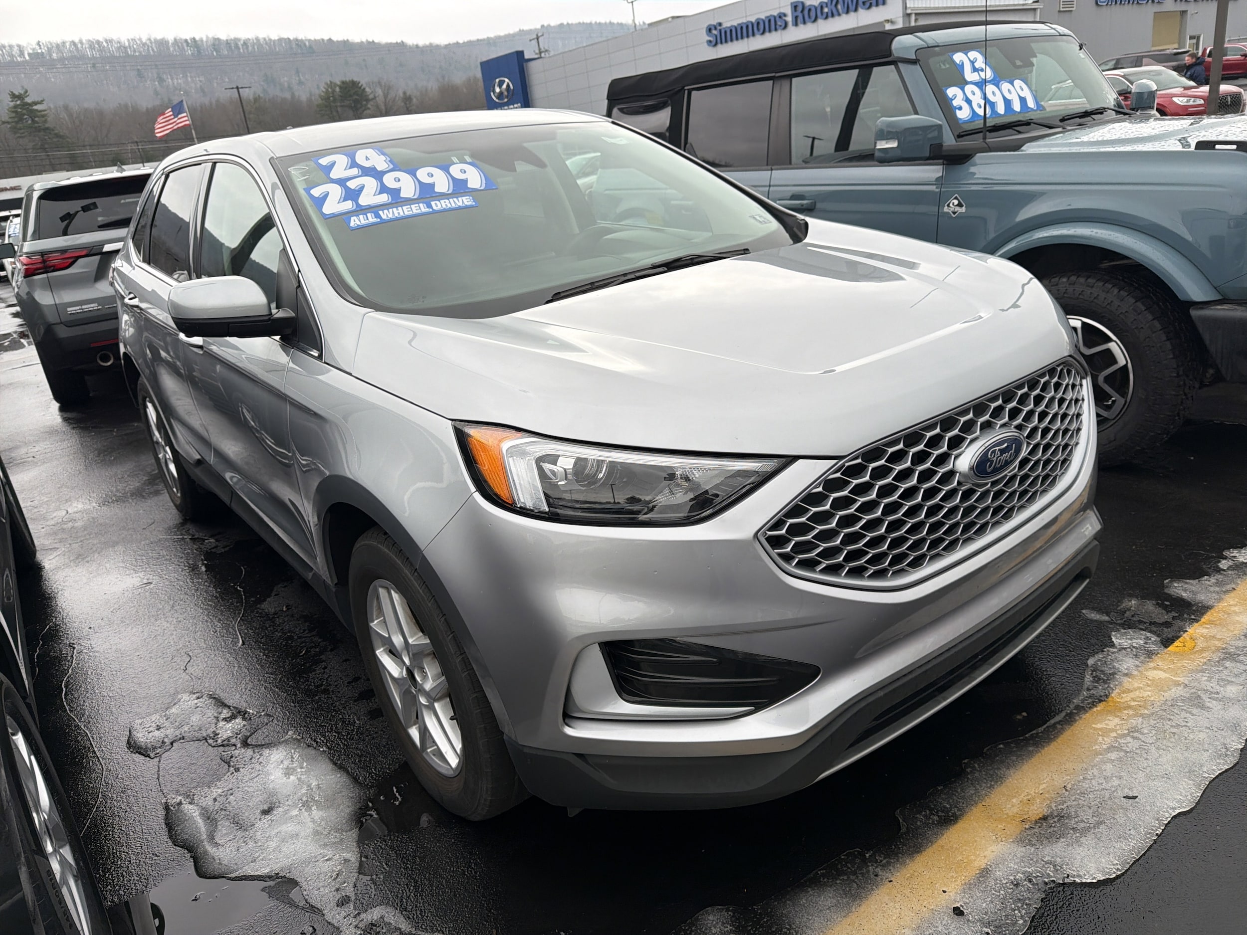 2024 Ford Edge SEL's photo