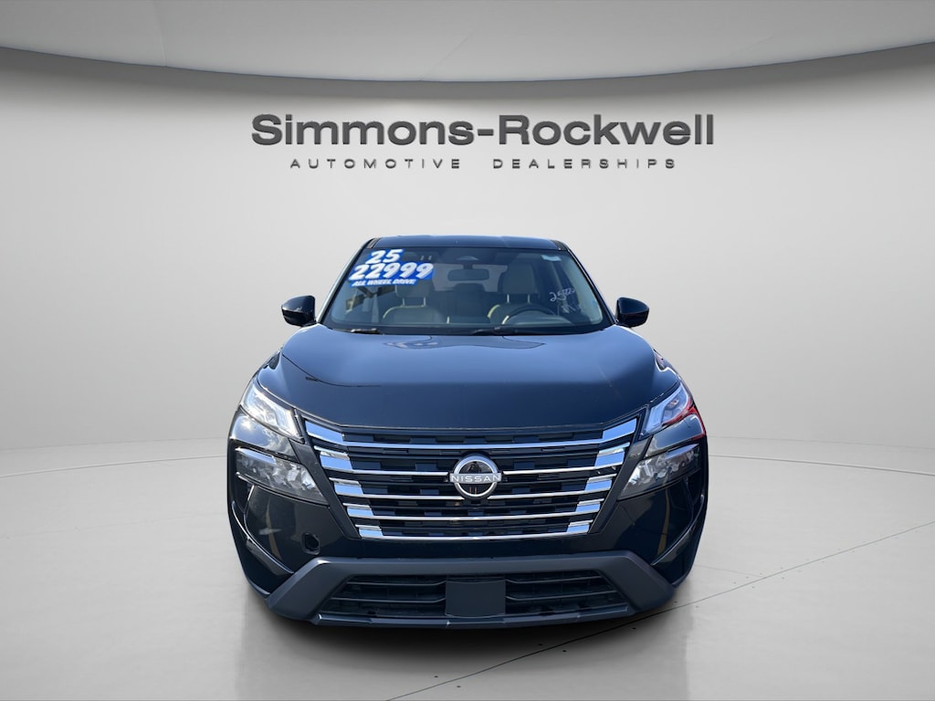 Used 2025 Nissan Rogue SV AWD SV