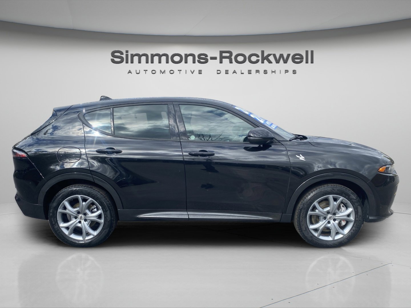 2024 Dodge Hornet R/T photo 4