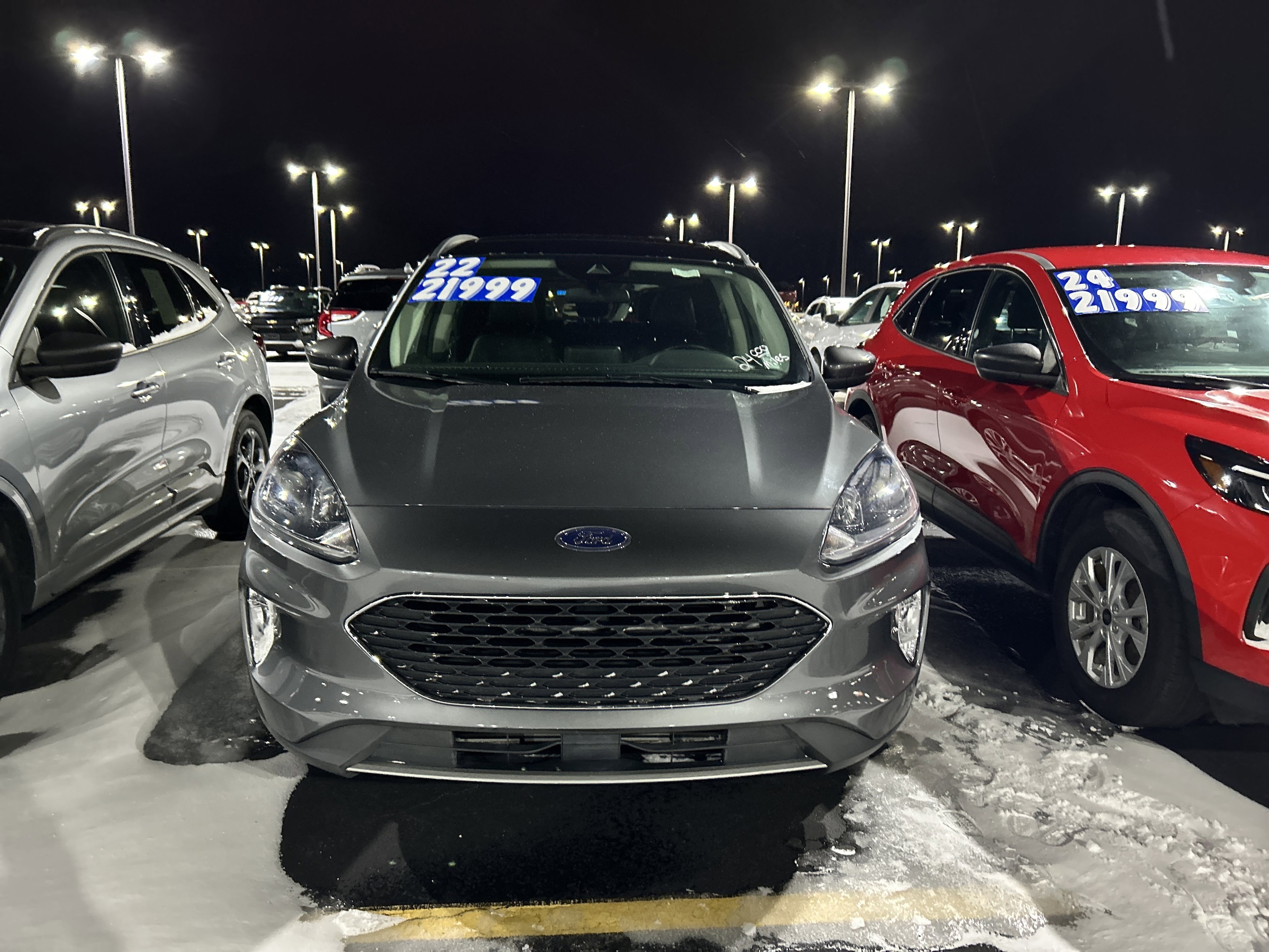 2022 Ford Escape SEL's photo