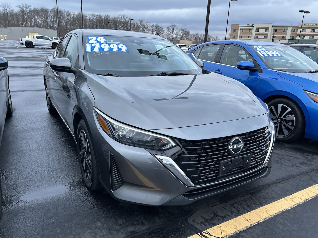 Used 2024 Nissan Sentra SV SV CVT
