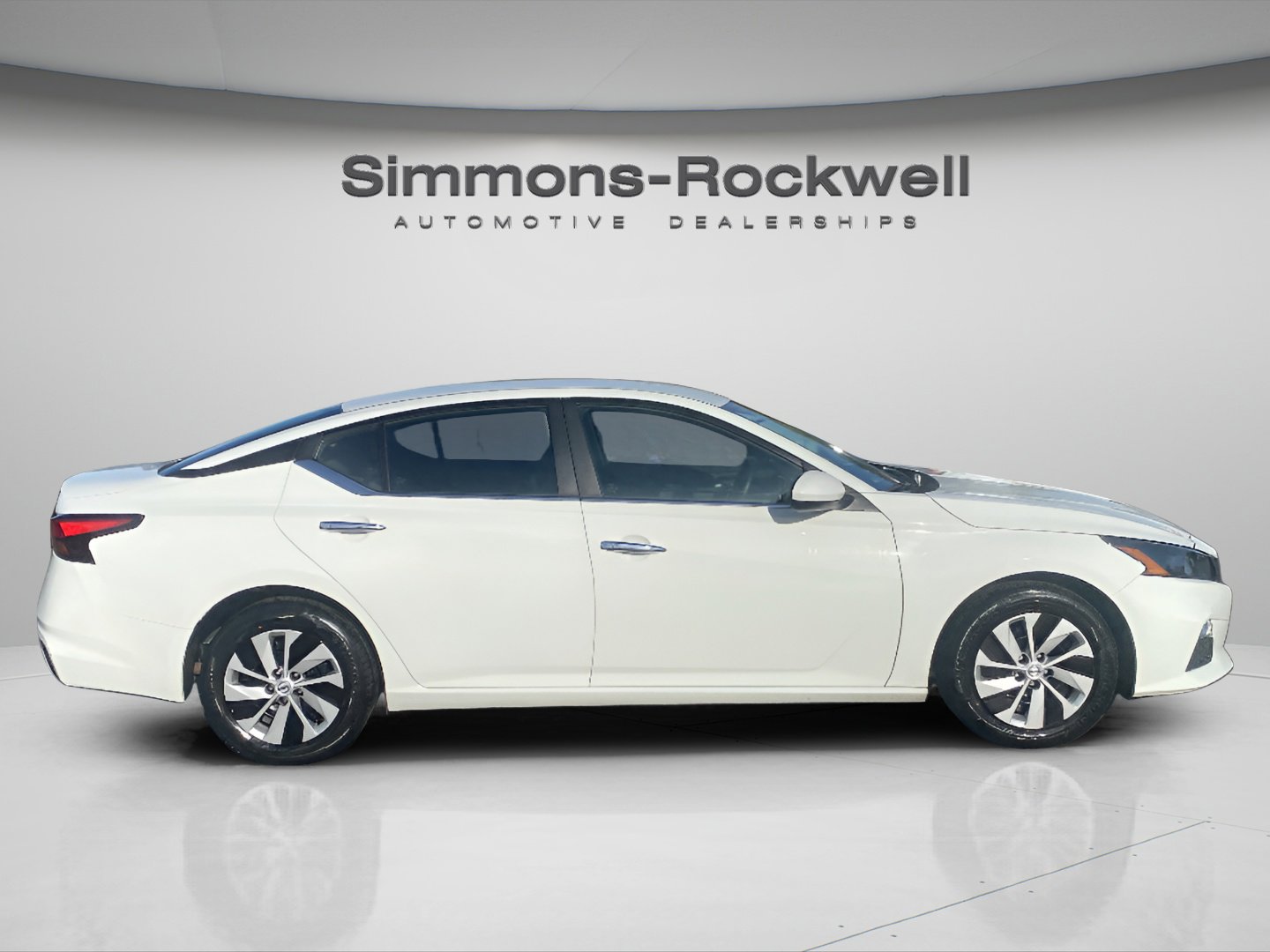 2022 Nissan Altima 2.5 S photo 4