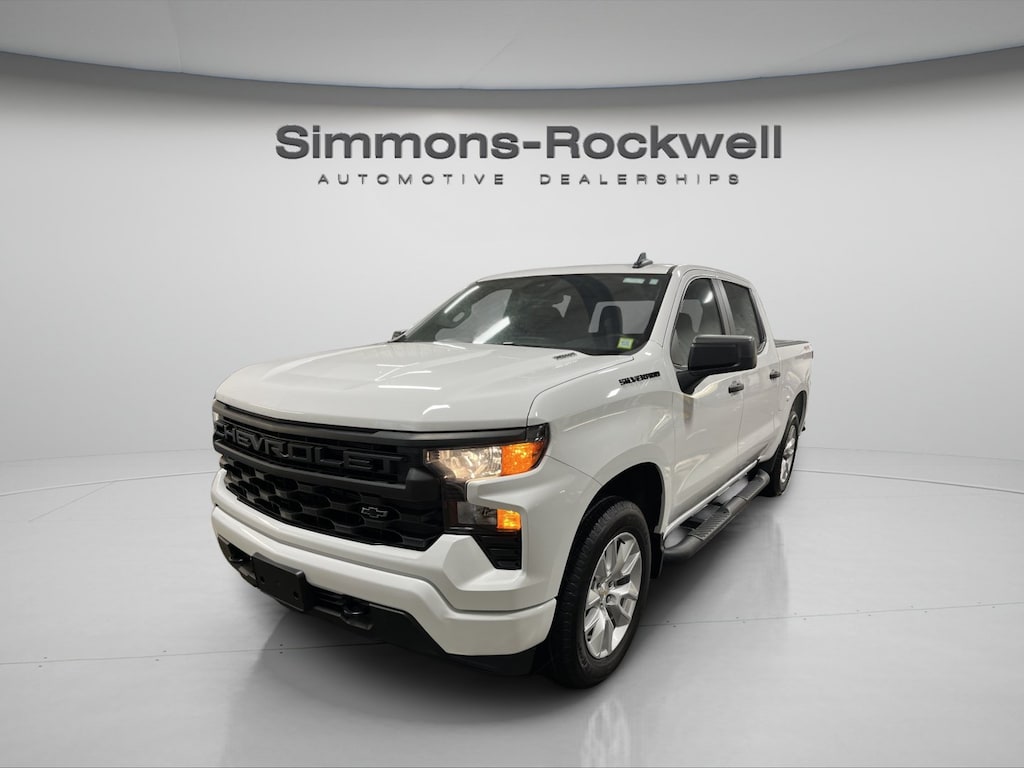 Used 2024 Chevrolet Silverado 1500 Custom 4WD Crew Cab 147 Custom