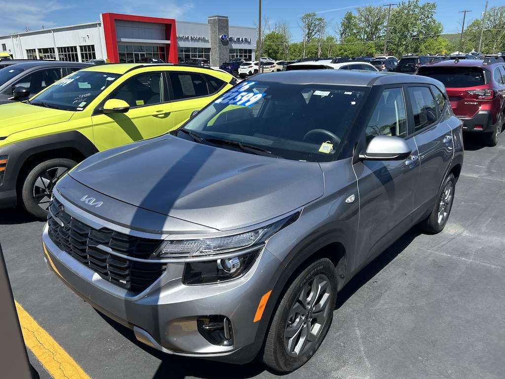 Used 2026 Kia Seltos LX LX AWD